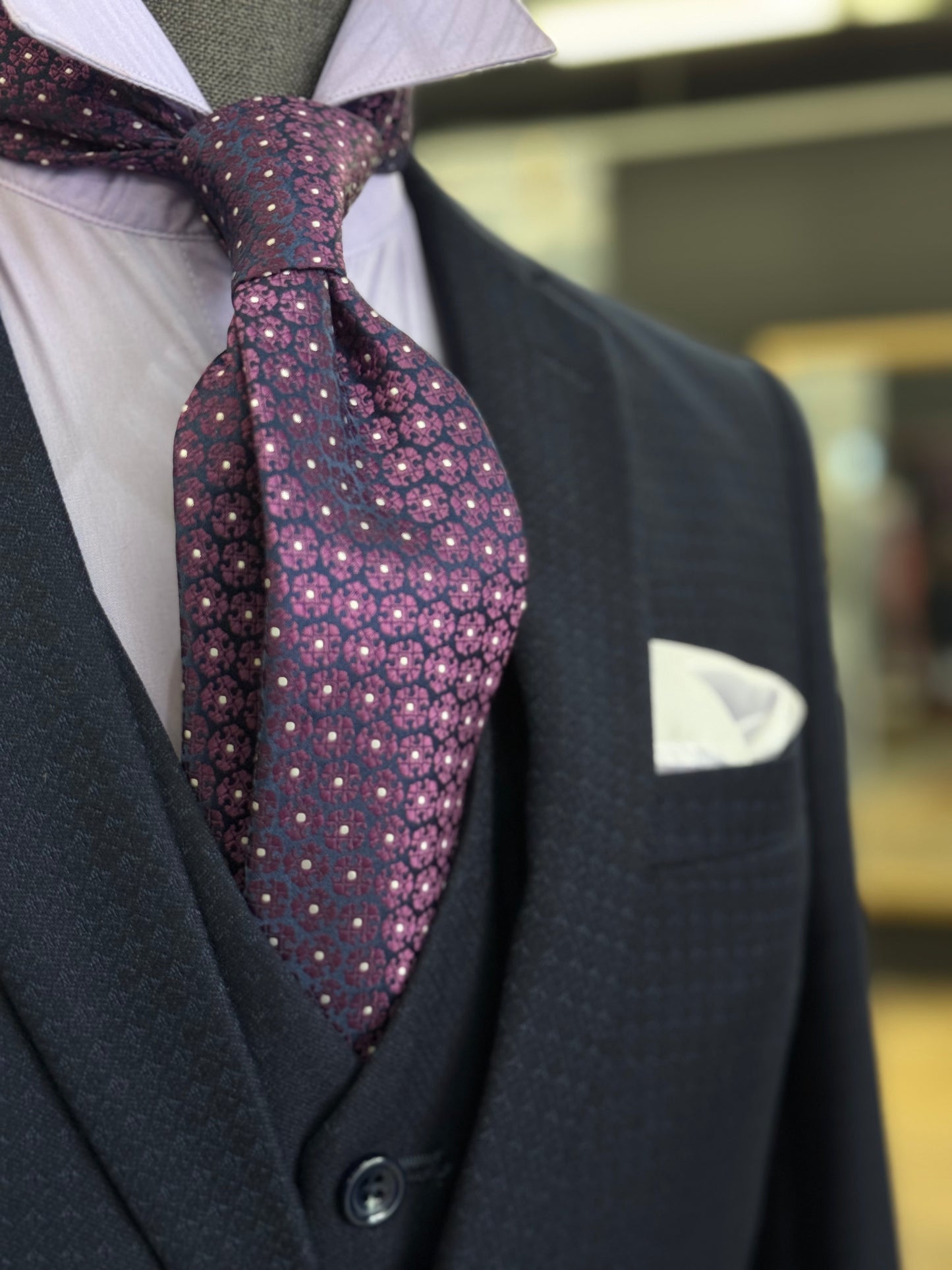 Necktie Plum and Navy geometrical floral