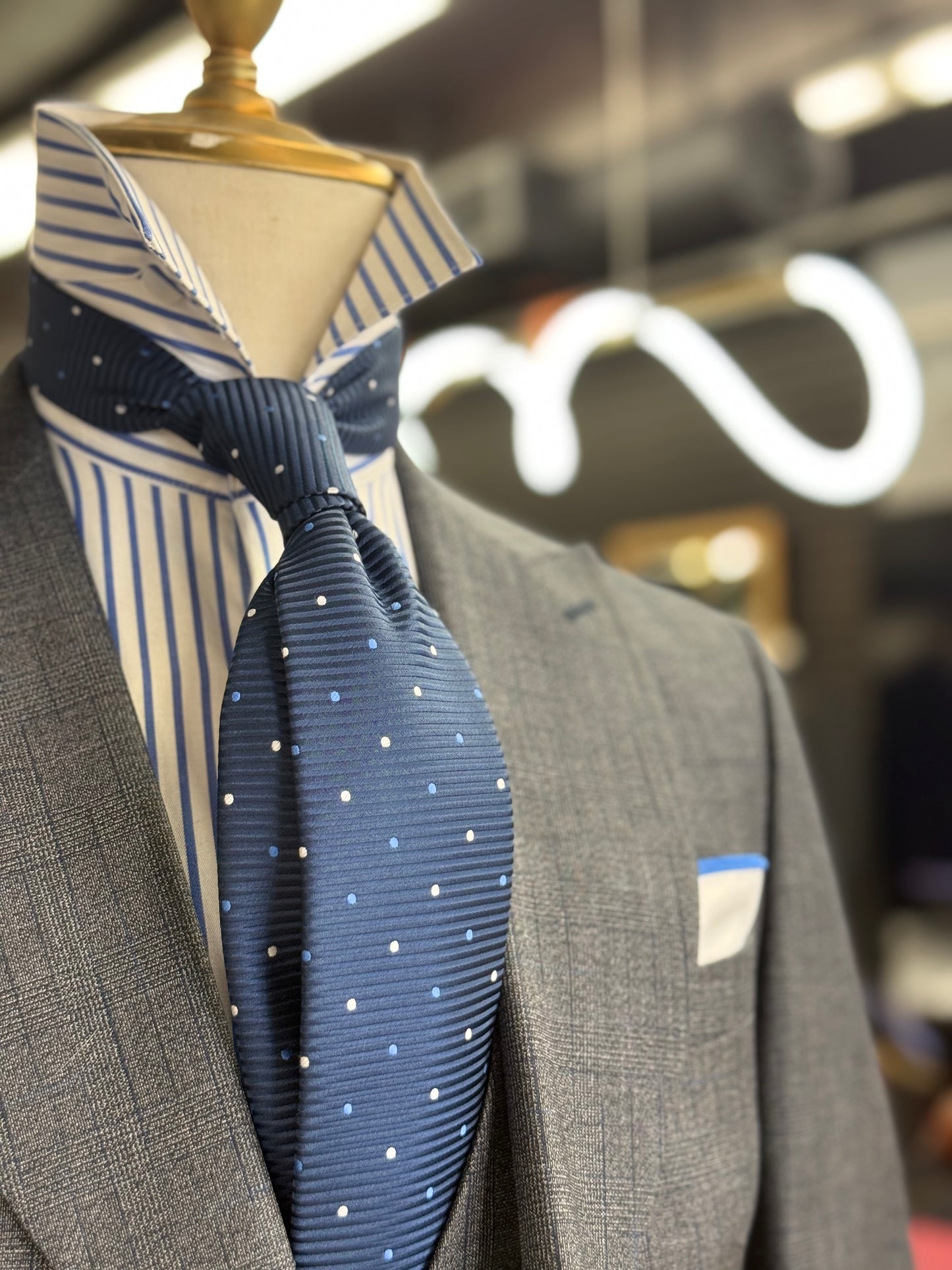 Necktie Navy & White and light blue polka dots