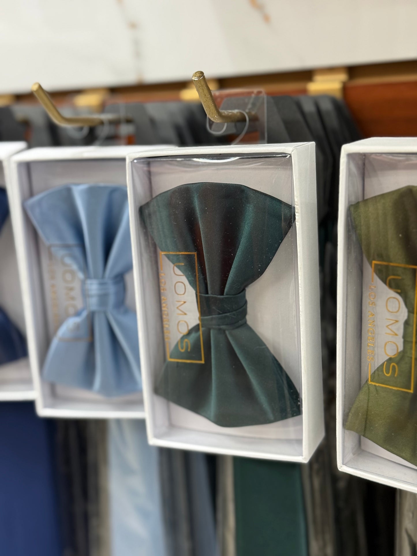 Hunter Green Bow tie & Pocket Square set.