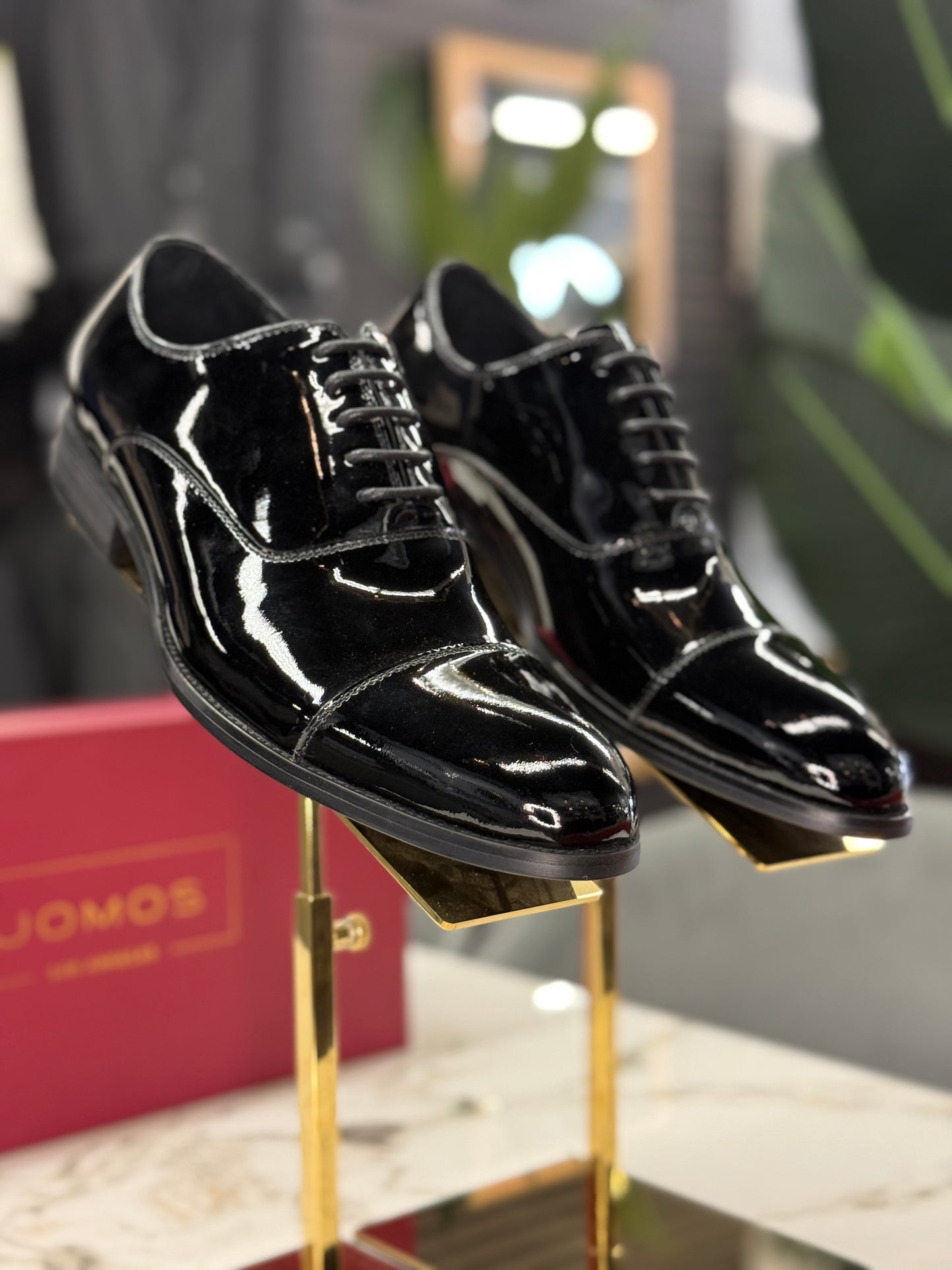 UOMOS Oxford Black pure patent leather Tuxedo