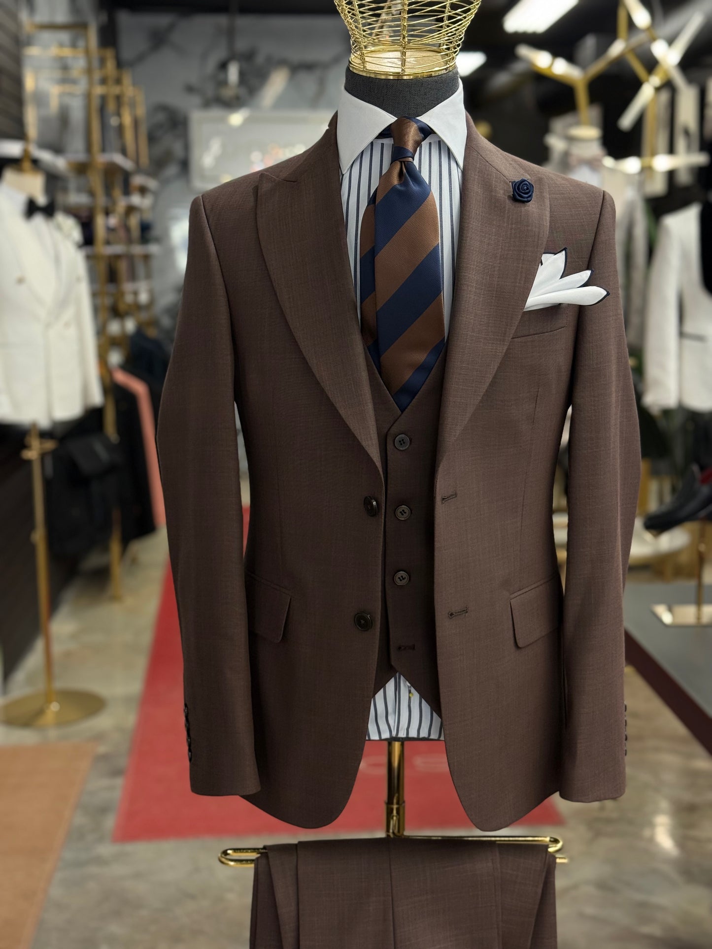 Light Mocha Brown Three Pieces Wide Peak Lapel Suit