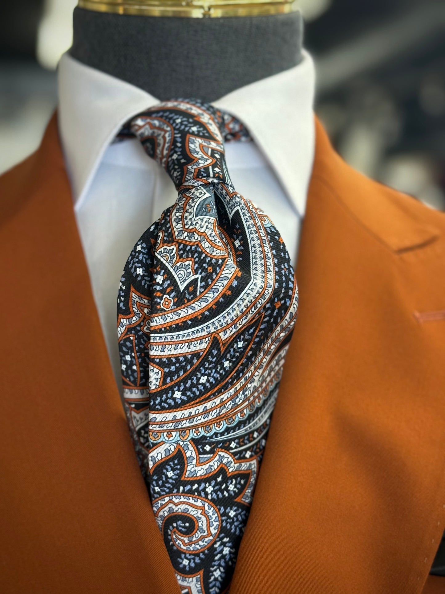 Necktie Paisley Black, Rust & Silver