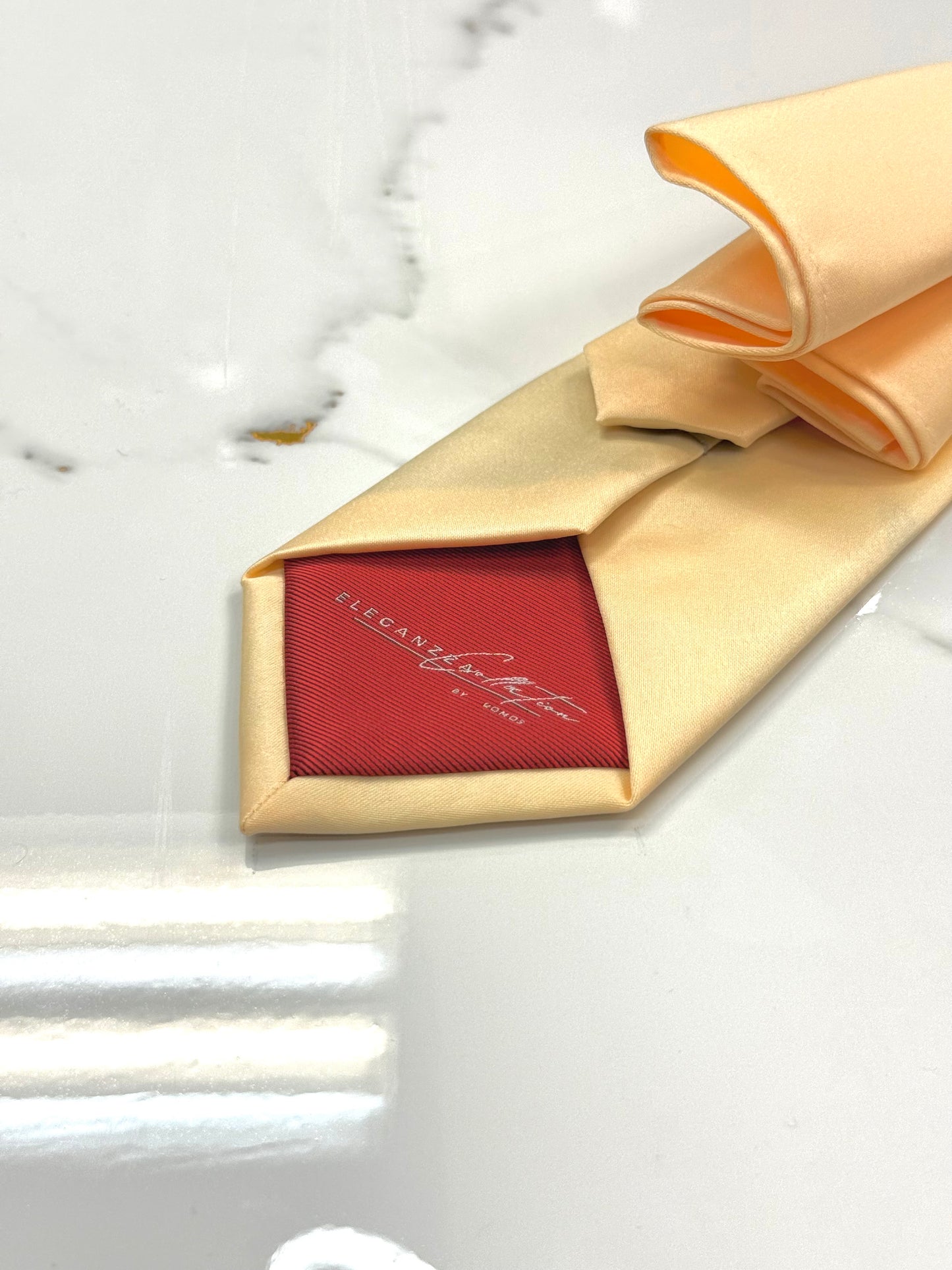 Butter Champagne Tie & Pocket Square Set