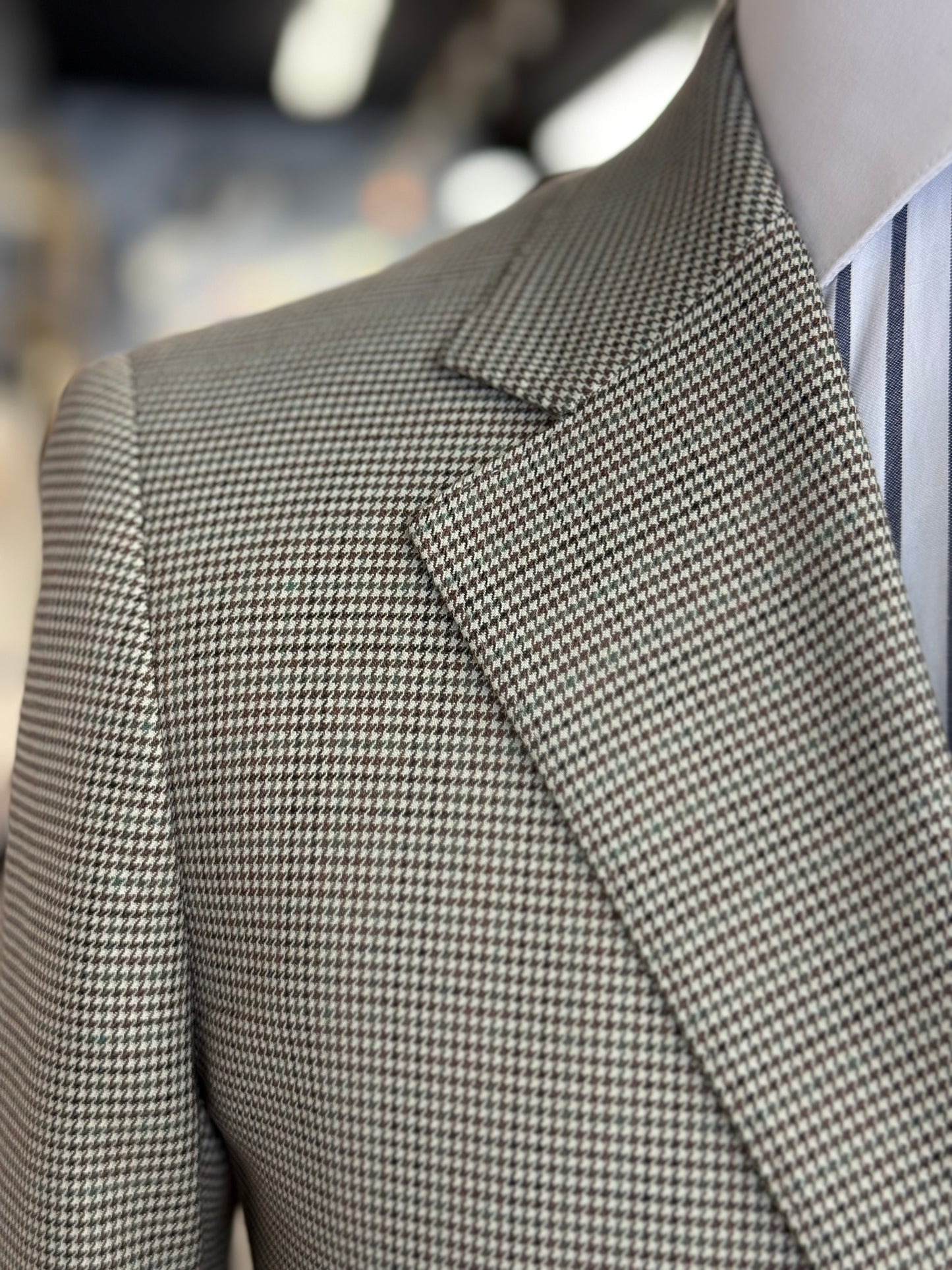 Sage Olive Green Micro Houndstooth Wide Notch Lapel Two Pieces Suit