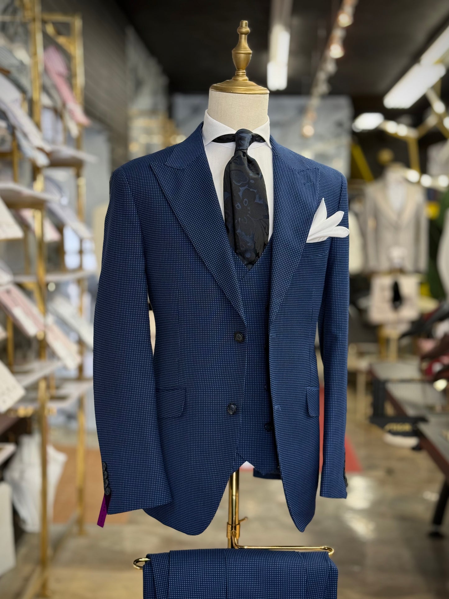 Royal & Midnight Birdeye Wide Peak Lapel Suit