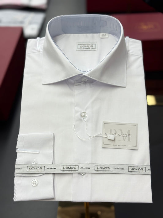White poplin spread collar, regular button cuffs