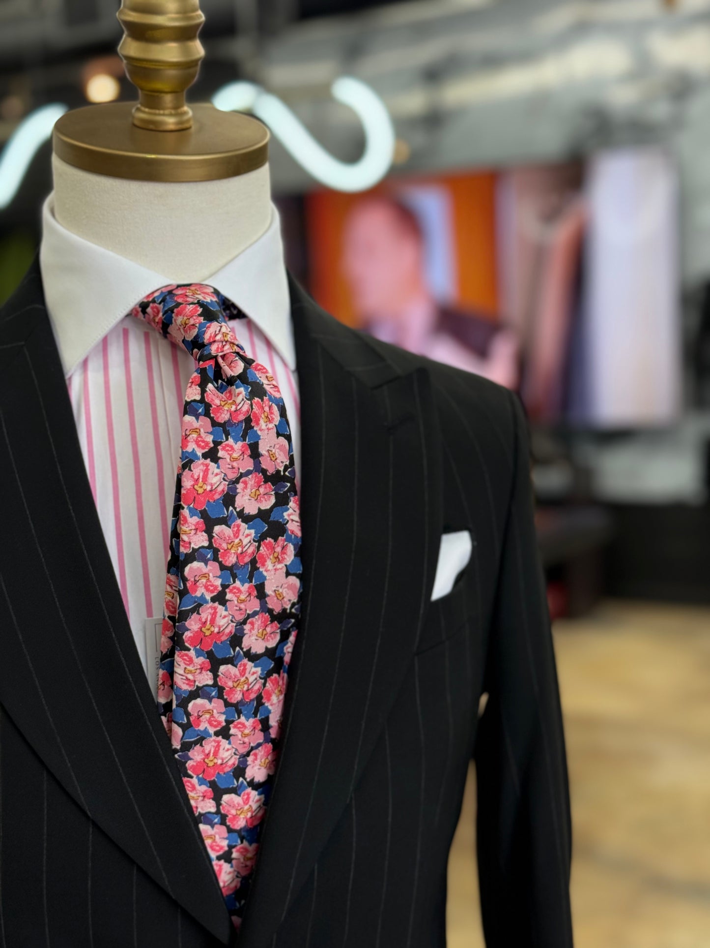 Necktie Floral Pink & Black