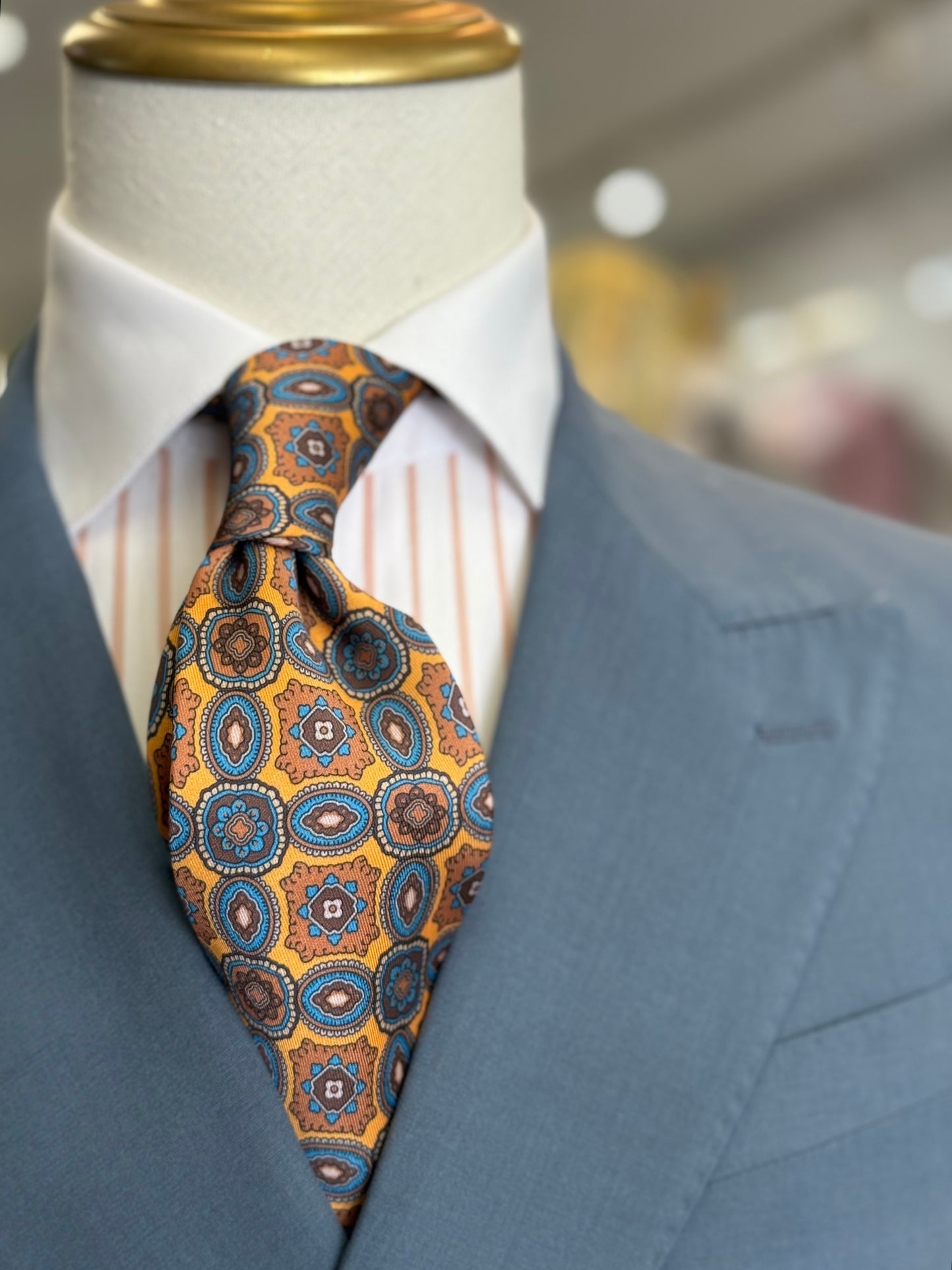 Necktie Golden Azure Medallion