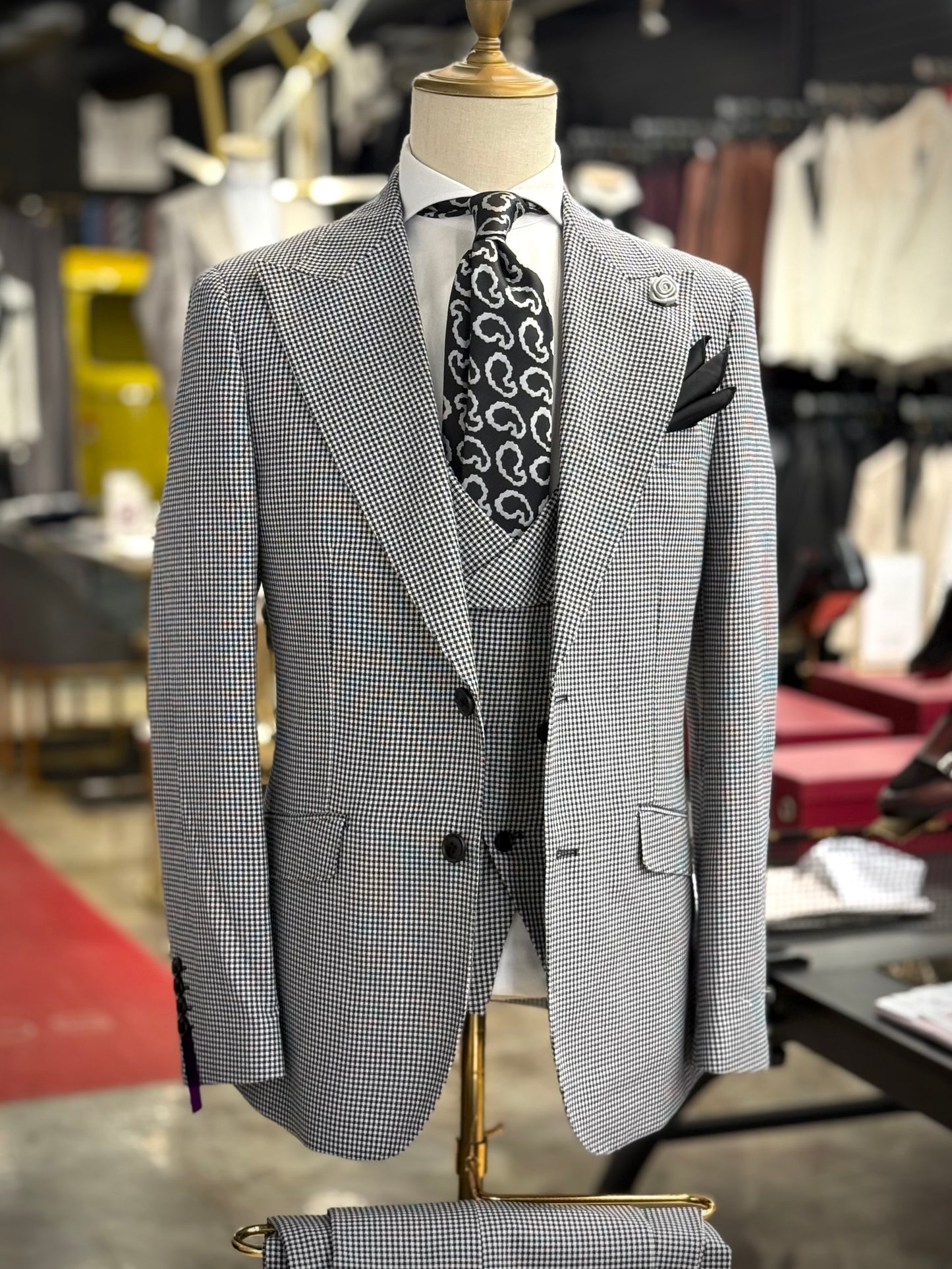 Black & White Micro Houndstooth Wide Peak Lapel Suit