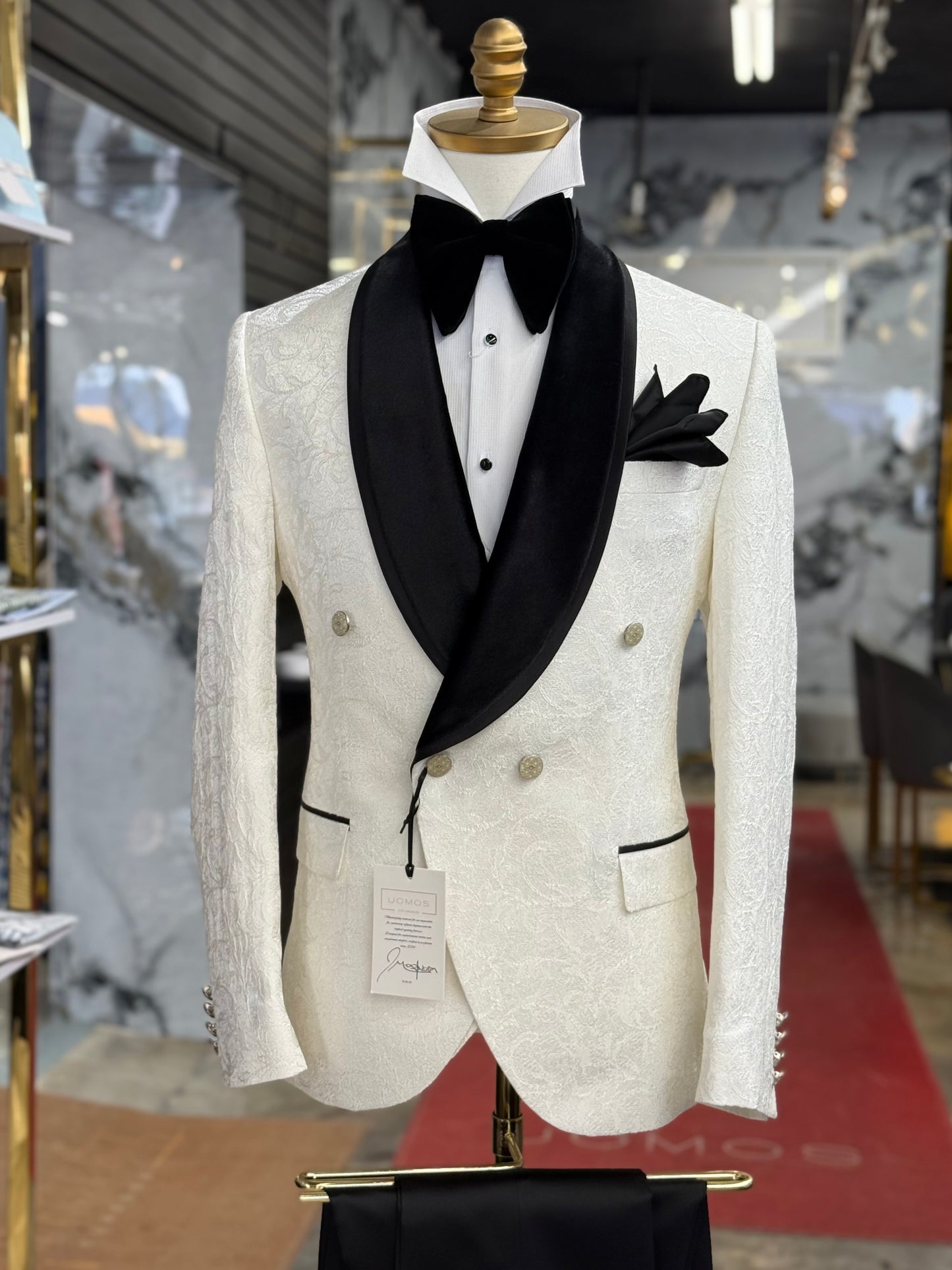 Off White Ivory Shawl Lapel Velvet Edition