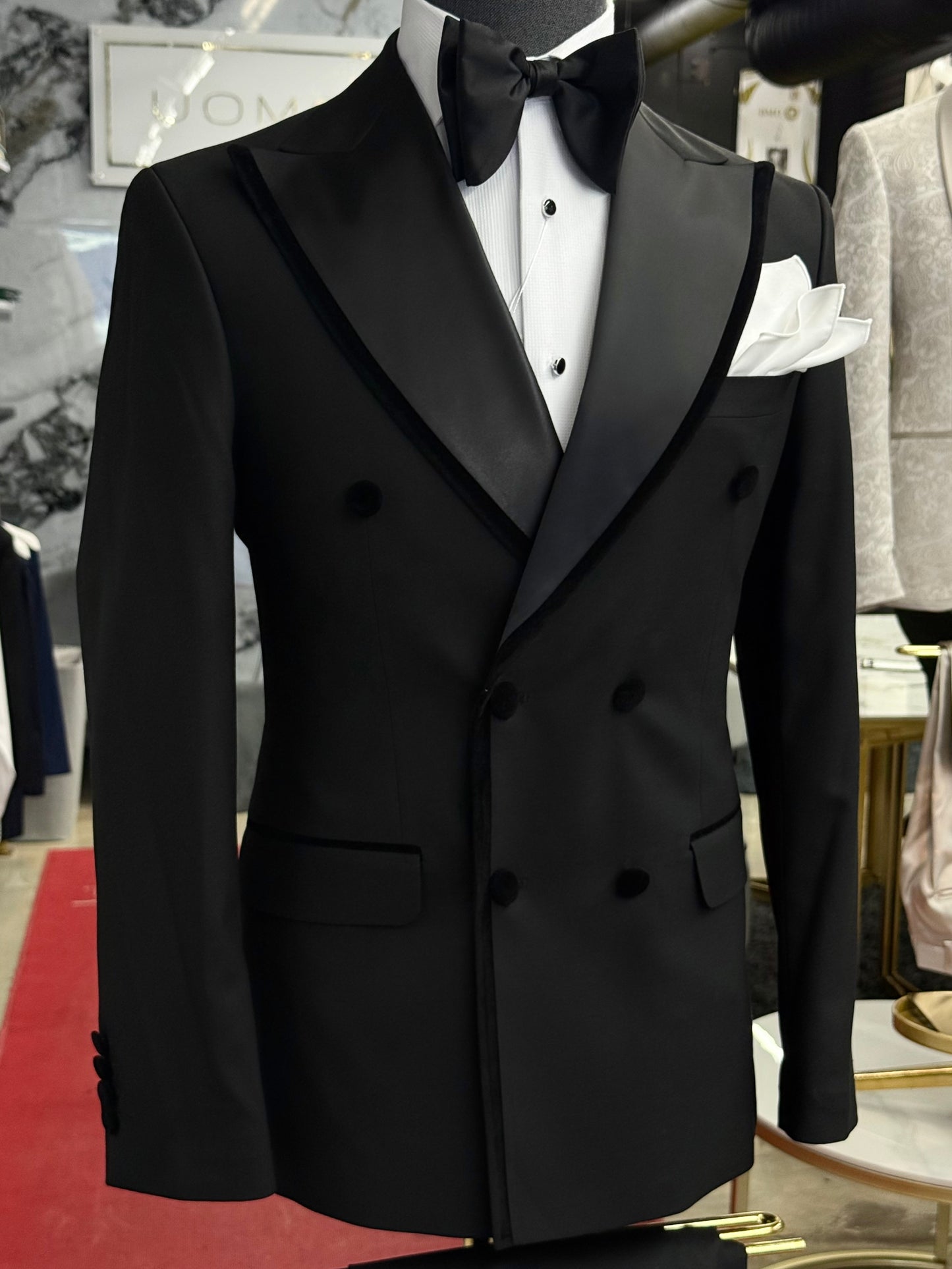 Black Wide Peak Lapel Double Breasted Tuxedo