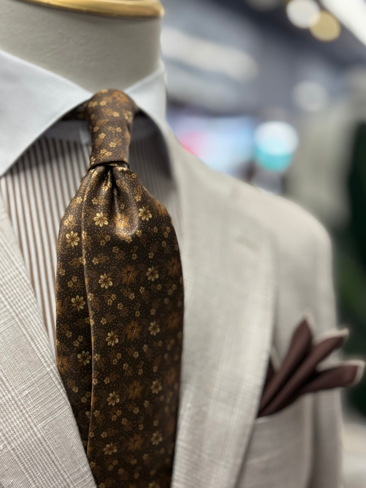 Necktie Floral Brown & Gold