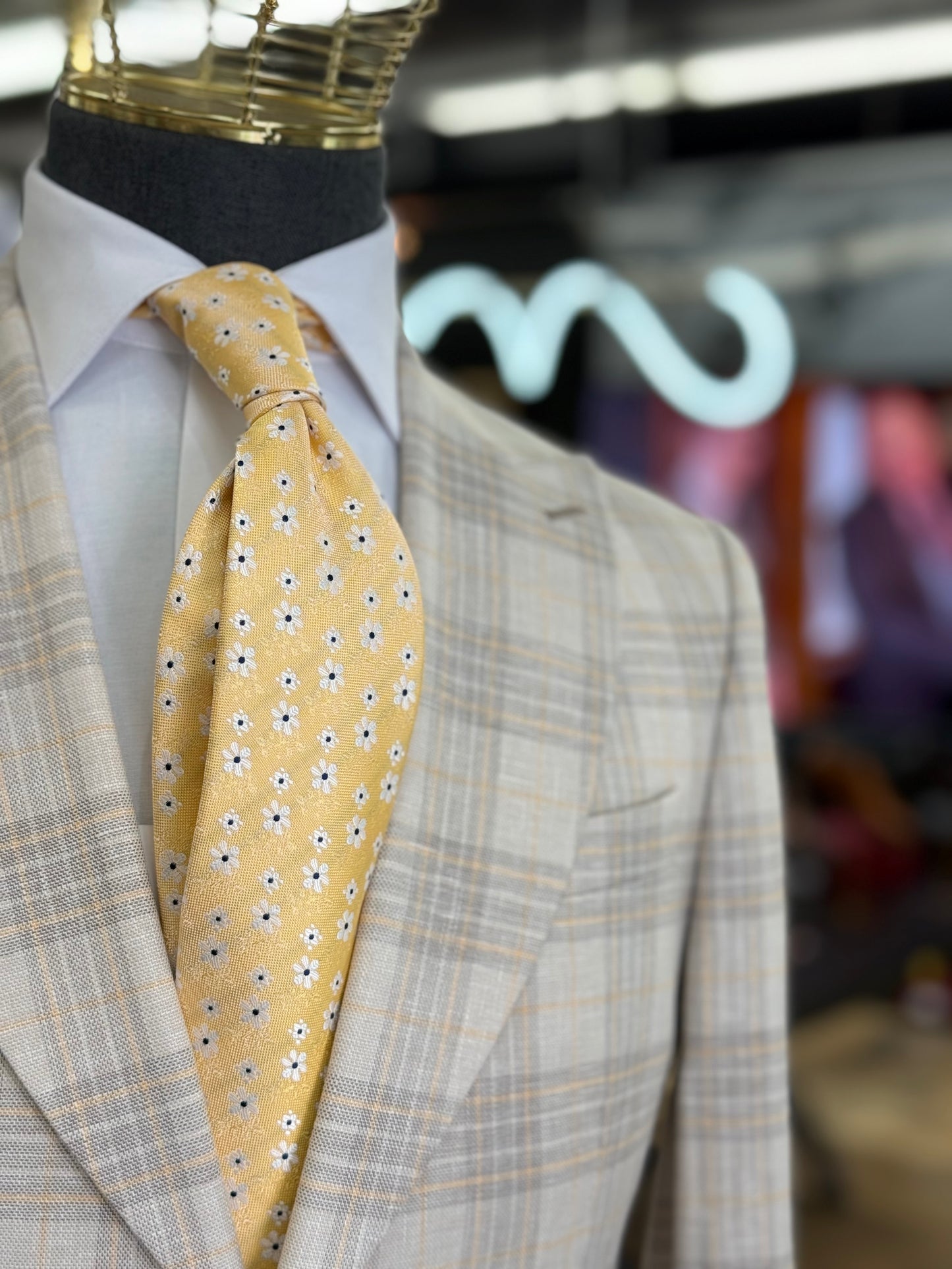 Necktie Floral Yellow & White