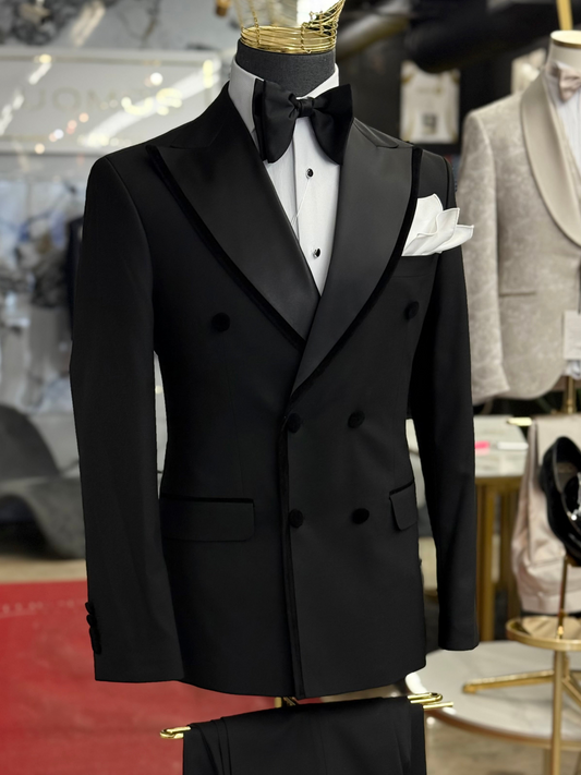 Black Wide Peak Lapel Double Breasted Tuxedo