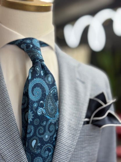 Necktie Bold Paisley Navy & Turquoise