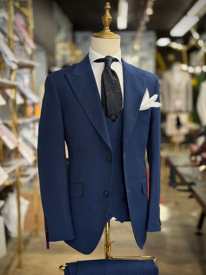 Royal & Midnight Birdeye Wide Peak Lapel Suit
