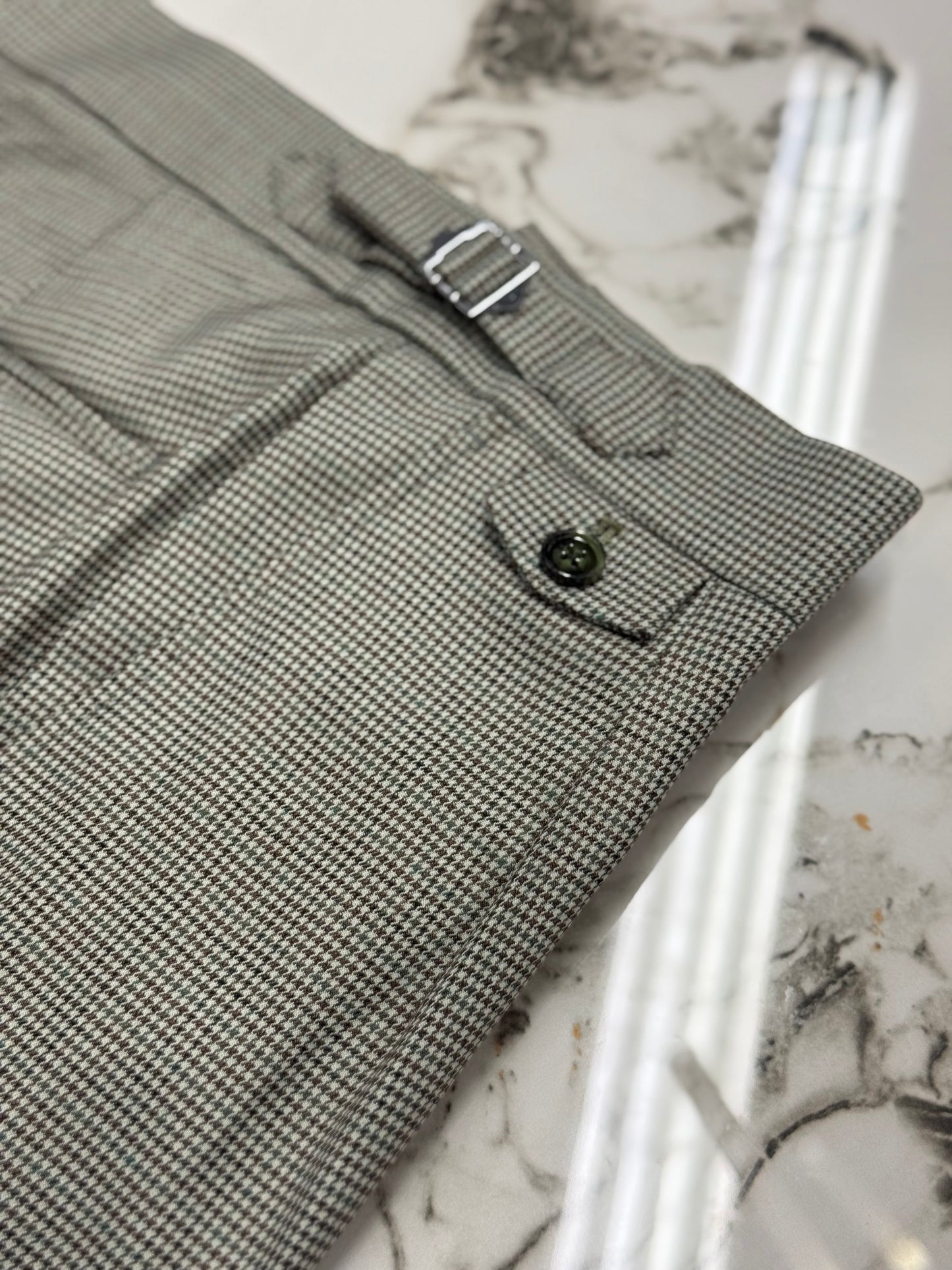 Sage Olive Green Micro Houndstooth Wide Notch Lapel Two Pieces Suit