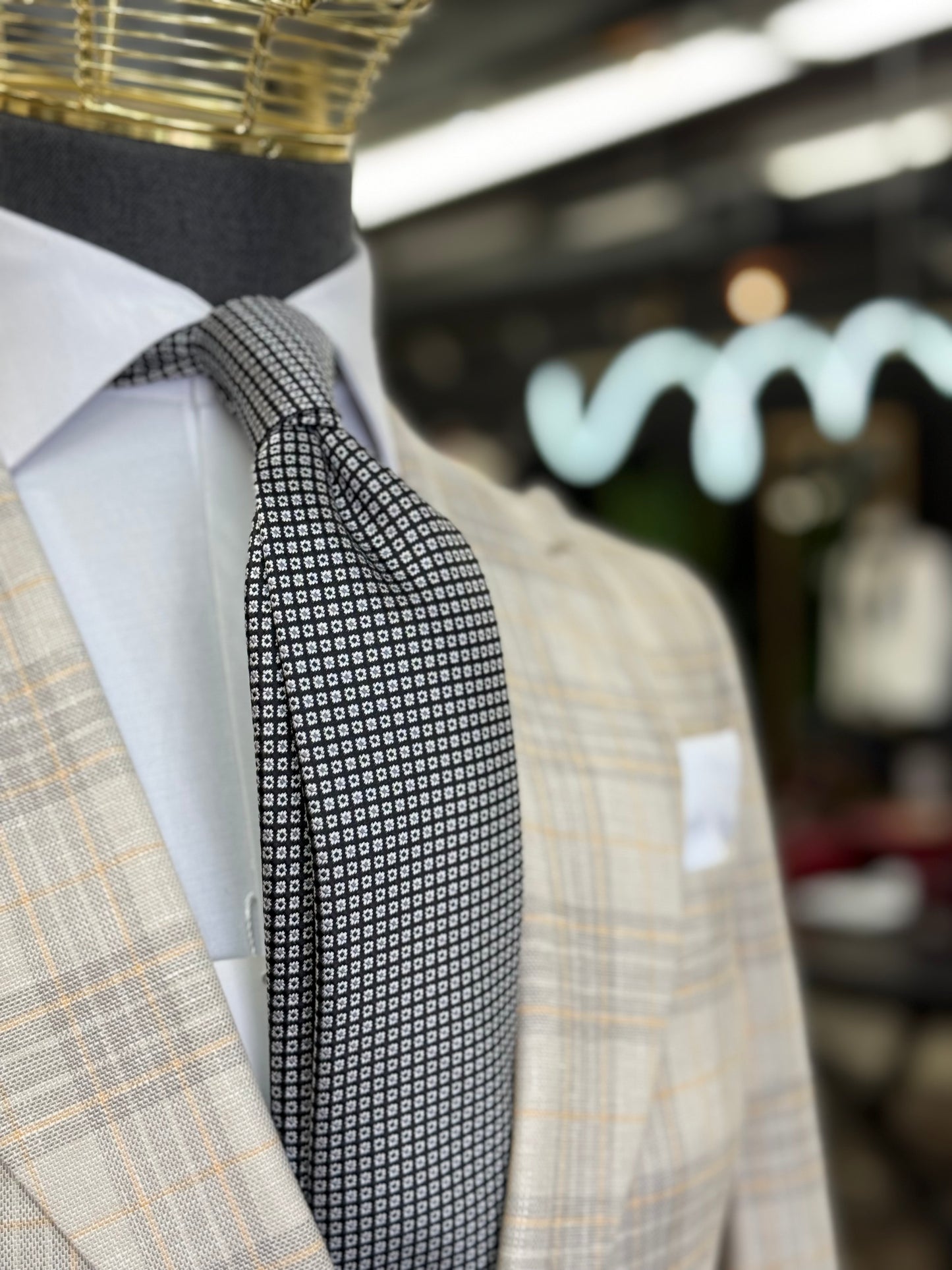 Necktie Micro Geometric Black & Silver