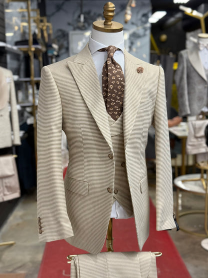 Vanilla Cream Micro Houndstooth Wide Peak Lapel Suit