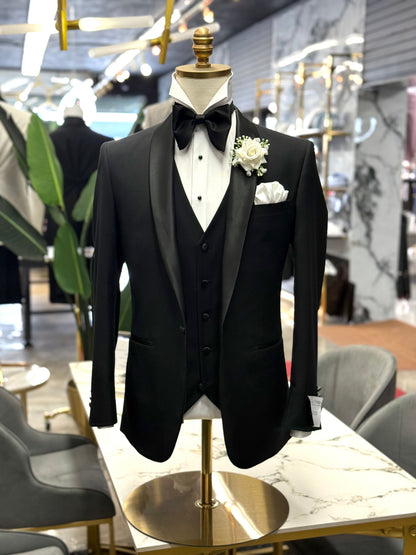 Essential Shawl Lapel Black Tuxedo