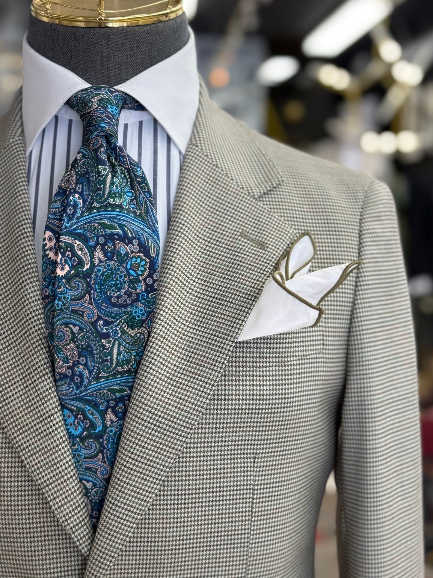 Sage Olive Green Micro Houndstooth Wide Notch Lapel Two Pieces Suit