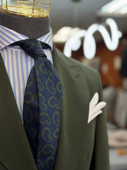 Necktie Navy with big paisley green