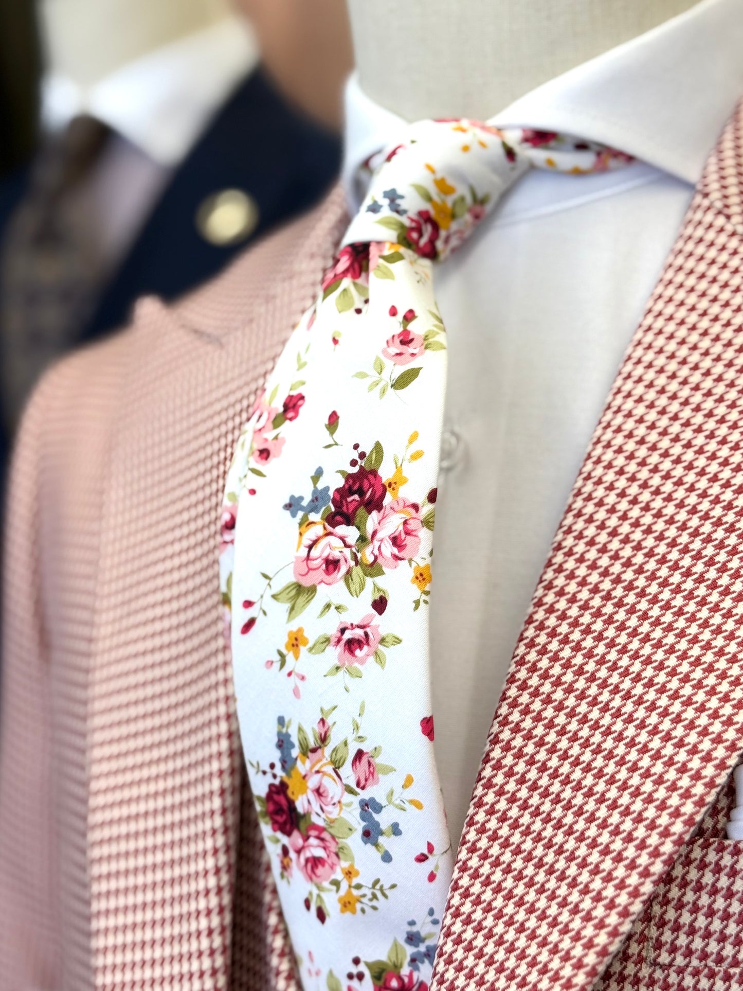 Necktie White Cotton Floral