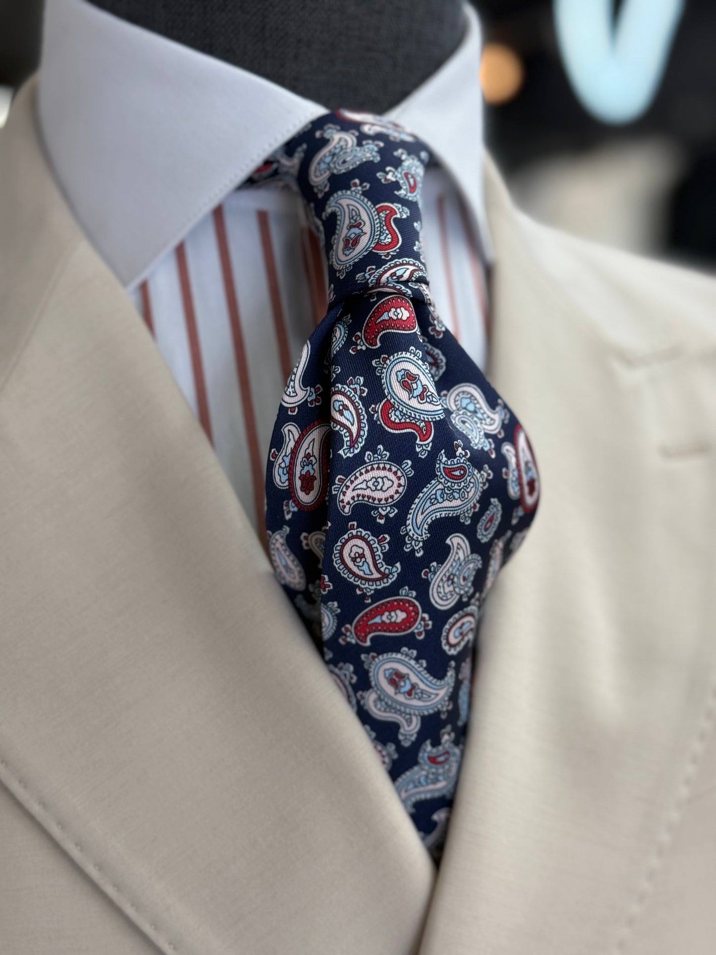 Necktie Paisley Navy & Red
