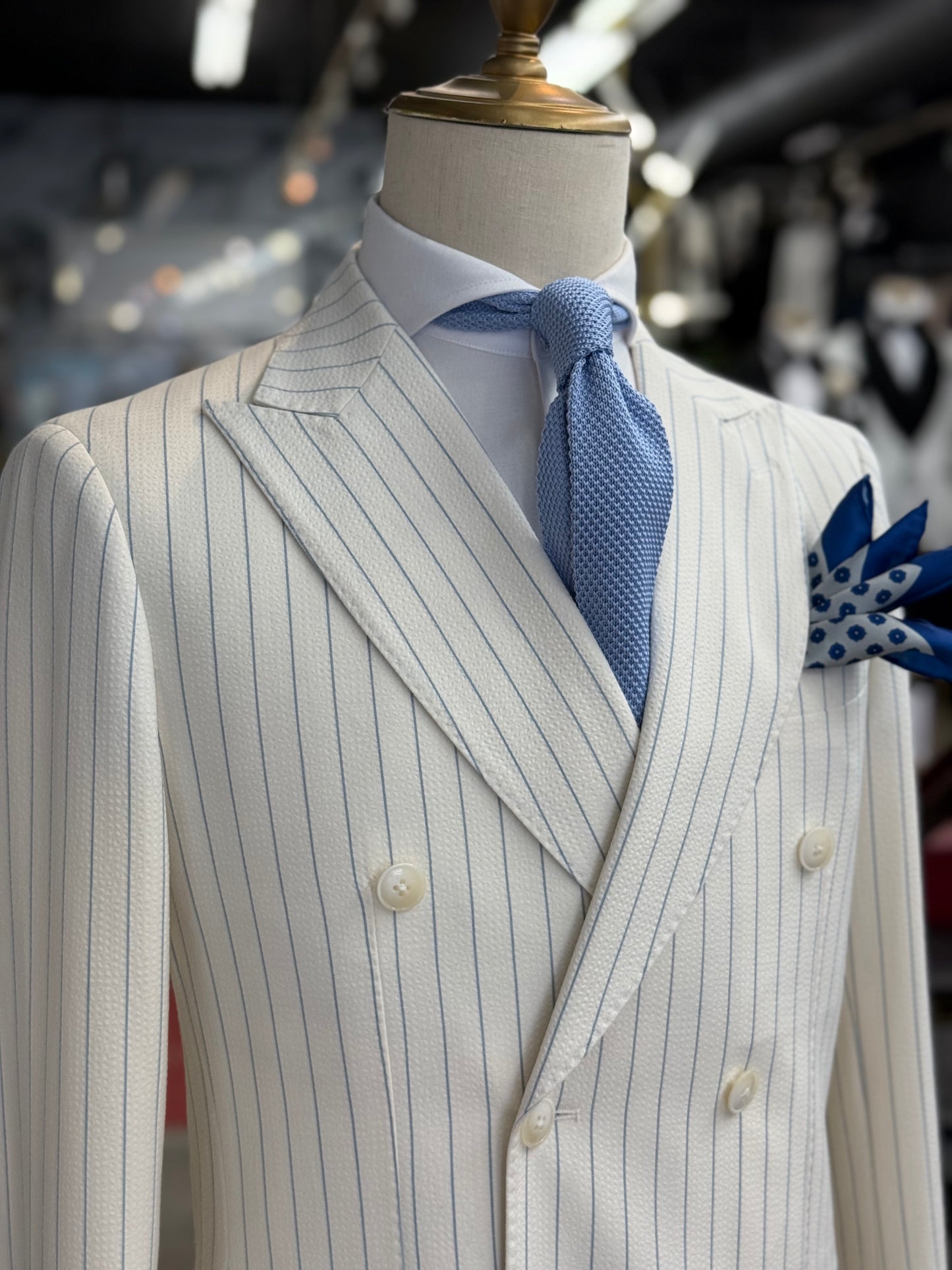 Off-White | L blue Prestige Seersucker Pinstripe