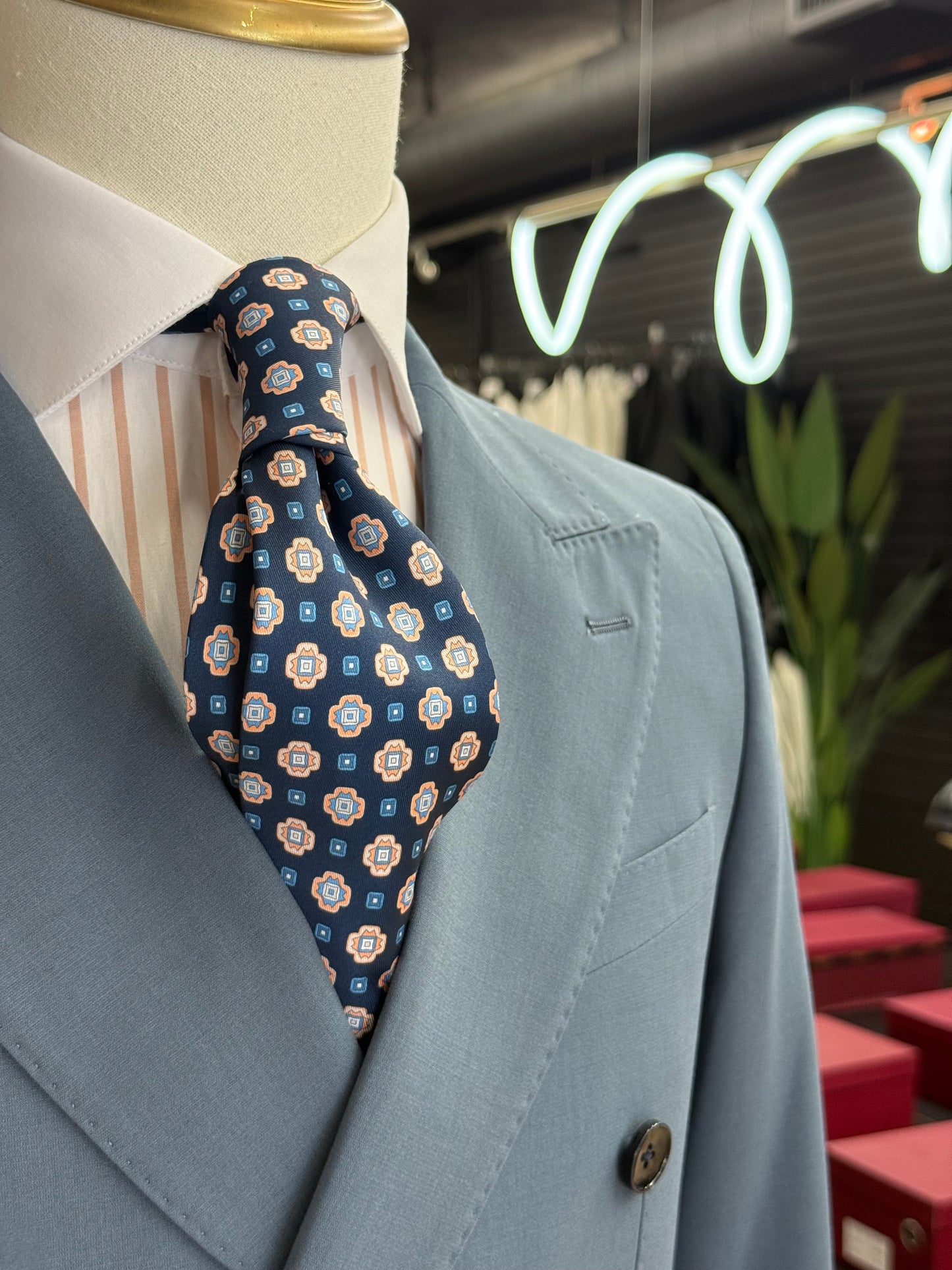 Necktie Navy and Peach Medallion
