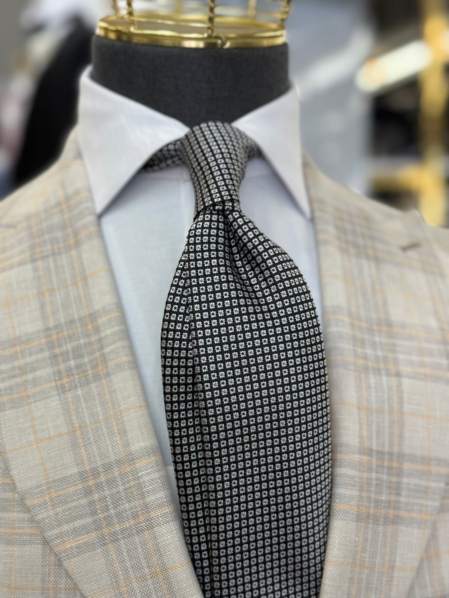 Necktie Micro Geometric Black & Silver