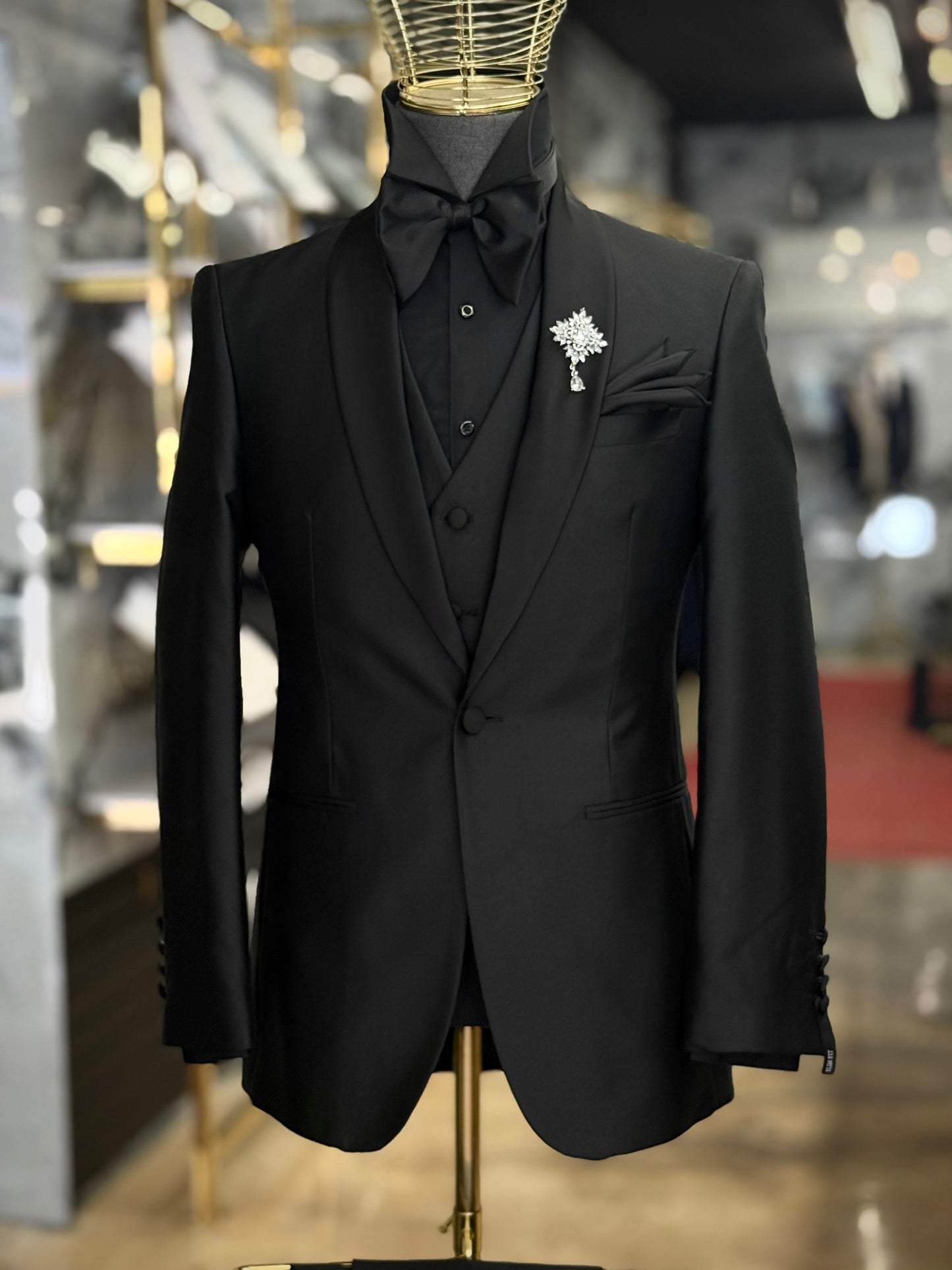 Black Shiny Lustrous Shawl Lapel Black Tuxedo