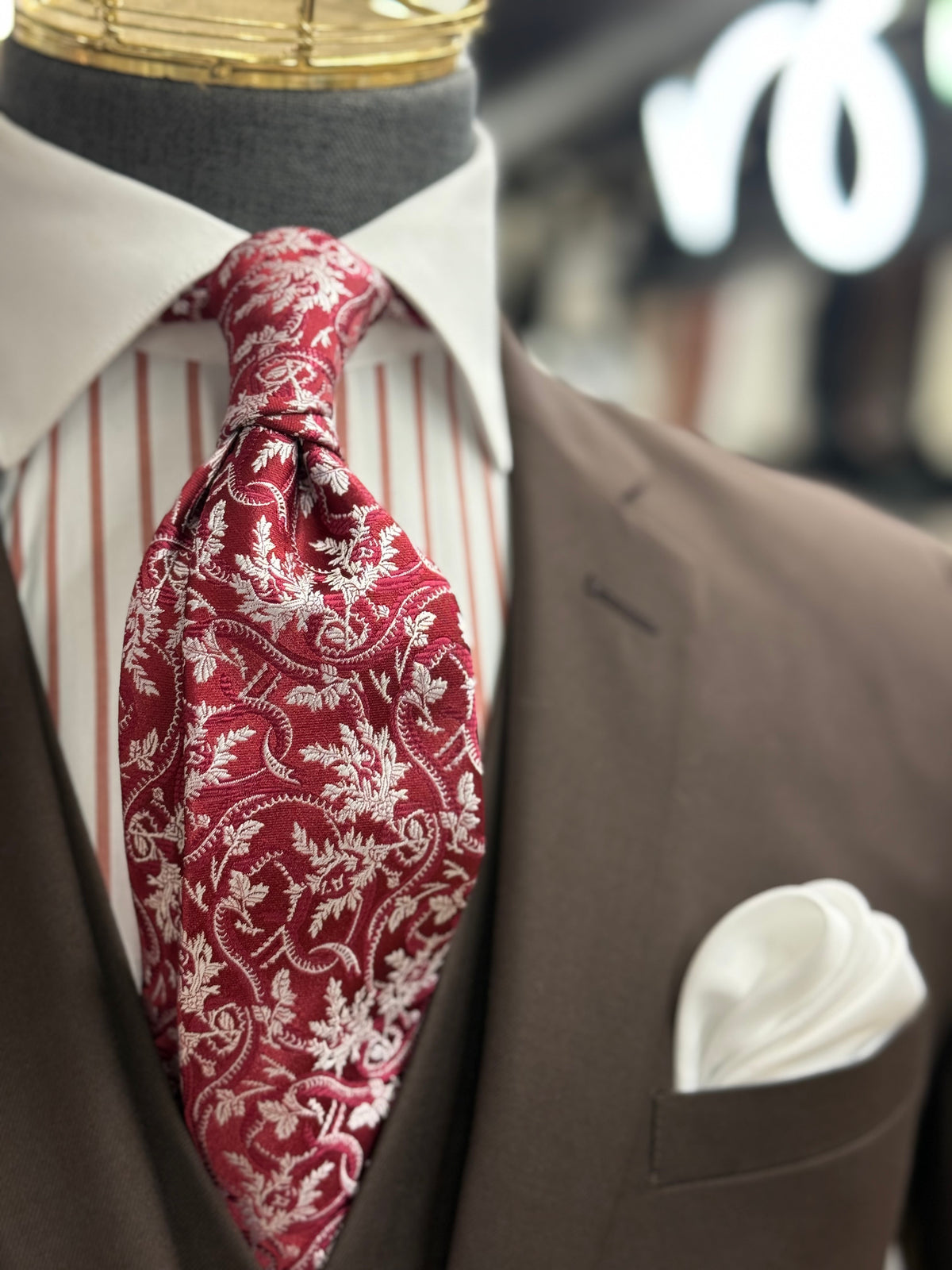 Necktie Burgundy & White Floral
