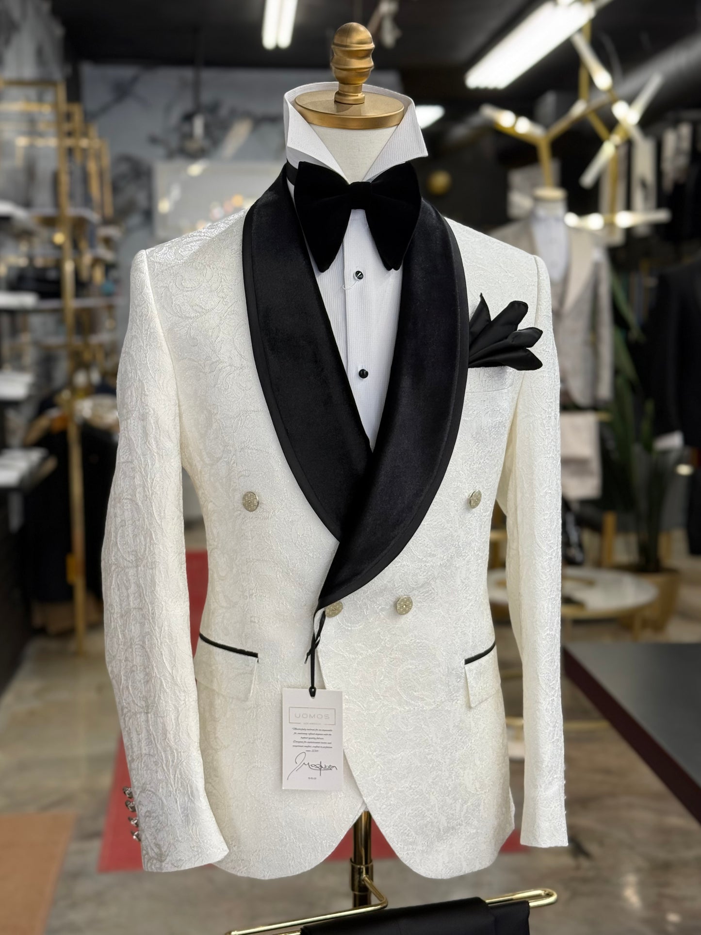 Off White Ivory Shawl Lapel Velvet Edition