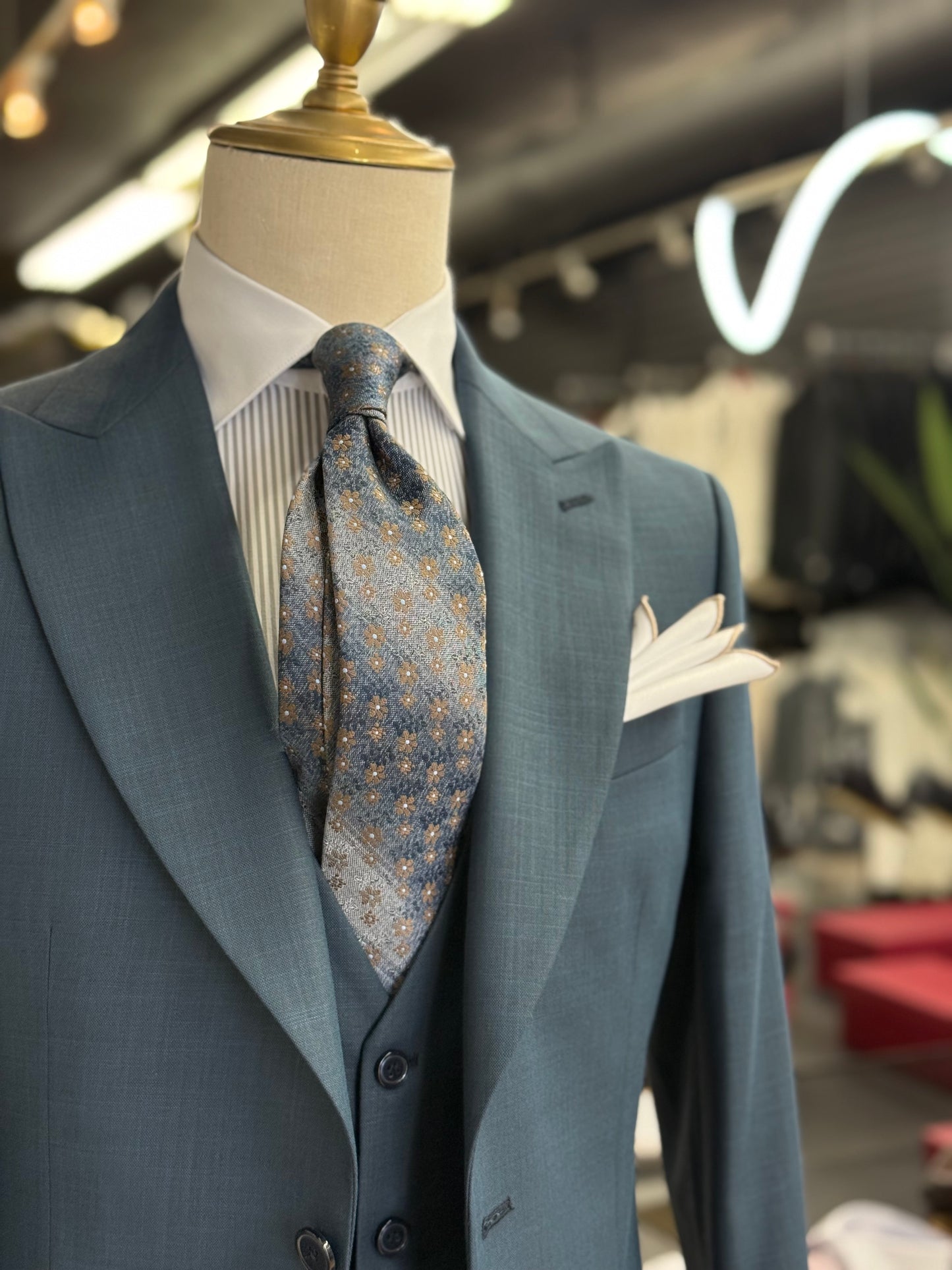 Necktie Aqua Teal Gradient Floral