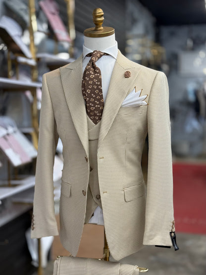 Vanilla Cream Micro Houndstooth Wide Peak Lapel Suit
