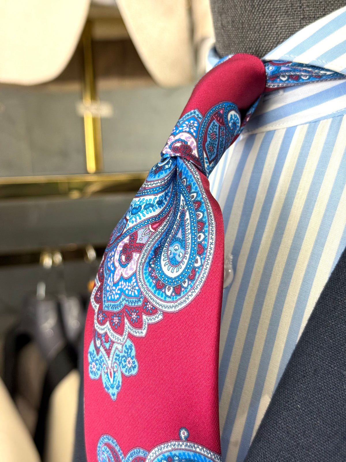 Necktie Big Paisley Crimson & Blue