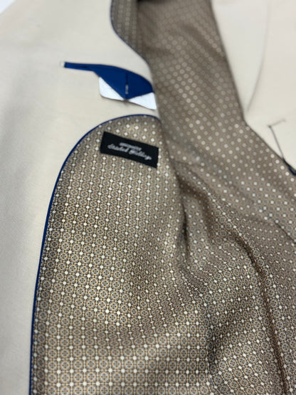 Light Tan Double-Breasted Suit Stretch