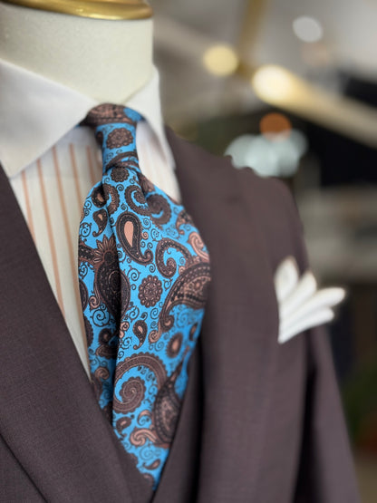 Necktie Capri Blue & Nude Paisley