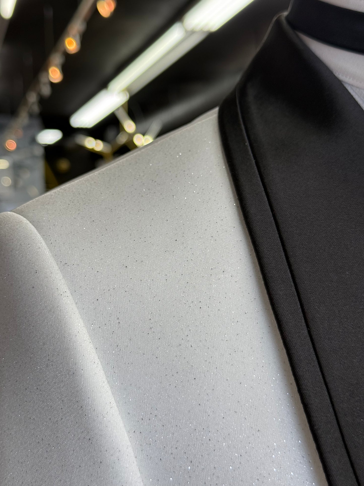 White Sparkly Edition Shawl Lapel Tuxedo