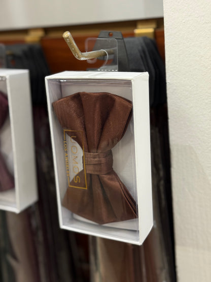Chocolate Brown Bow tie & Pocket Square set.