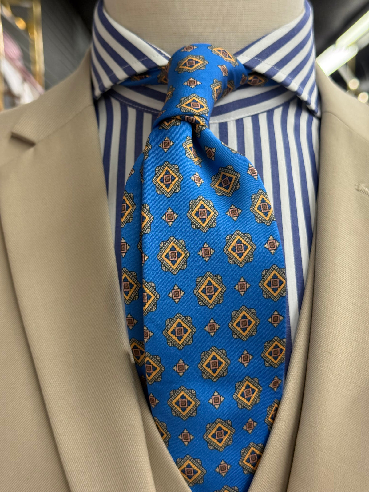 Necktie Royal & Gold Geometric