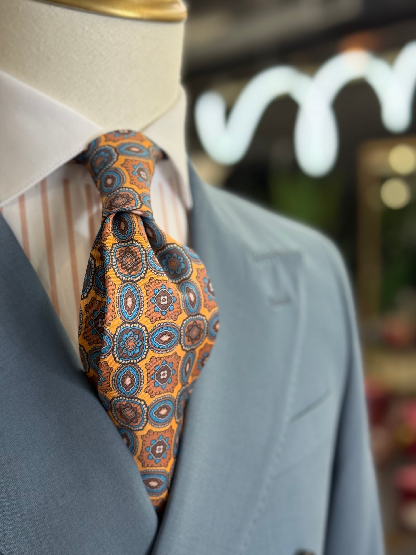 Necktie Golden Azure Medallion