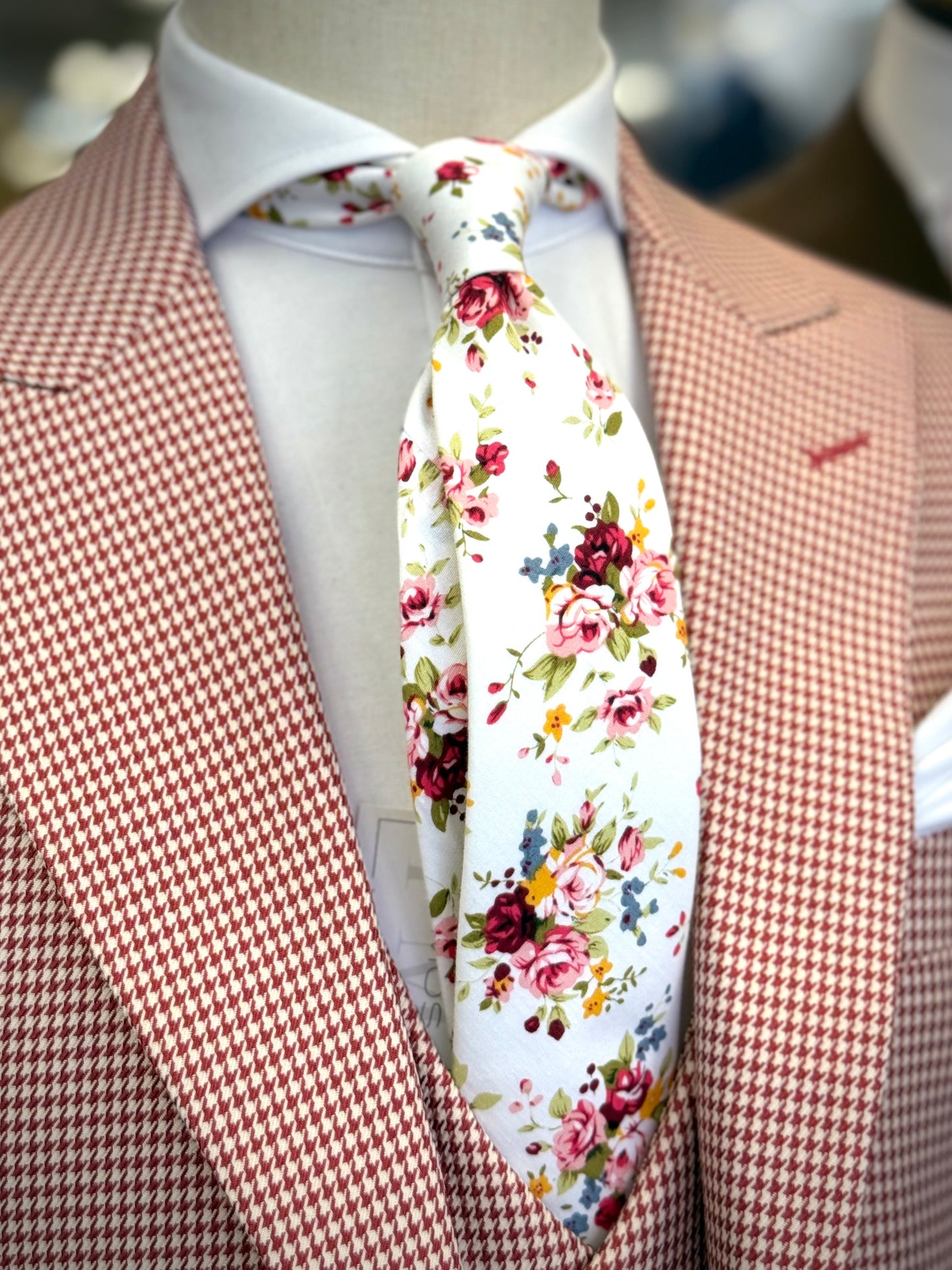 Necktie White Cotton Floral