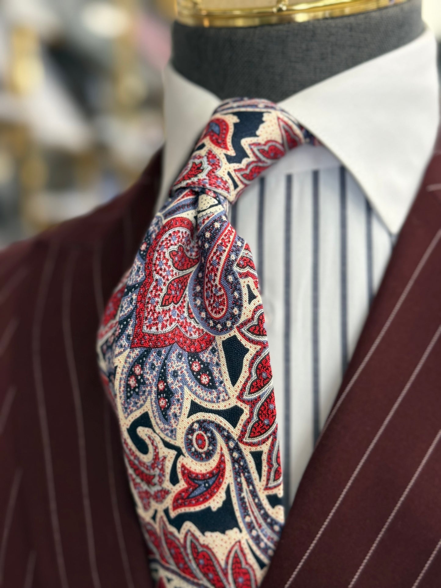 Necktie Crimson Big Paisley