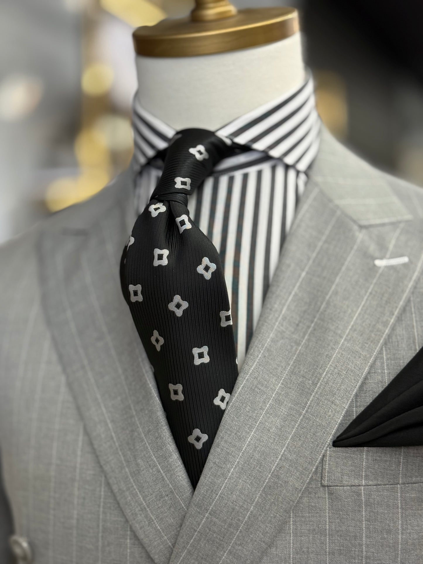 Necktie Mid Medallions Black & White