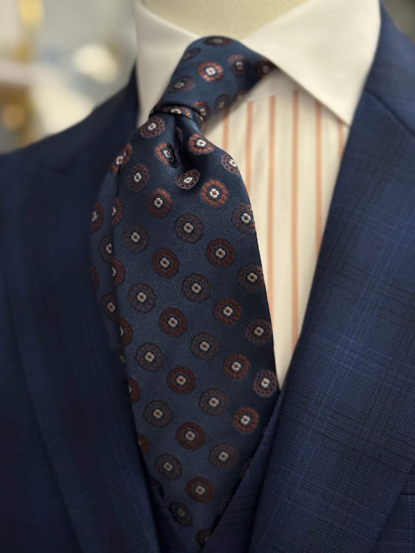 Necktie Medallion Navy & Rust