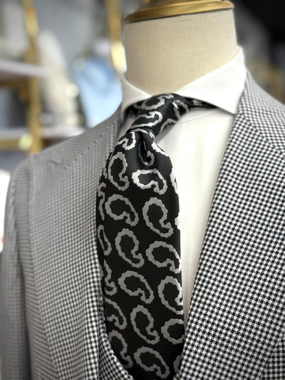 Necktie Paisley Black & silver