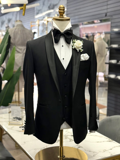Essential Shawl Lapel Black Tuxedo