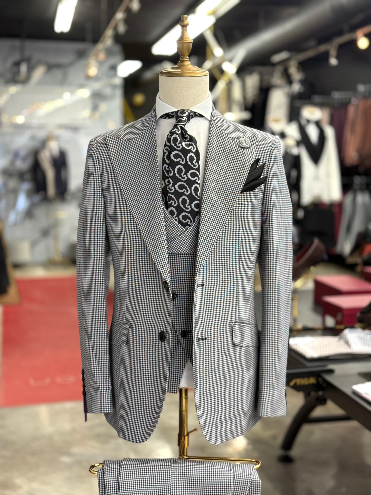 Black & White Micro Houndstooth Wide Peak Lapel Suit
